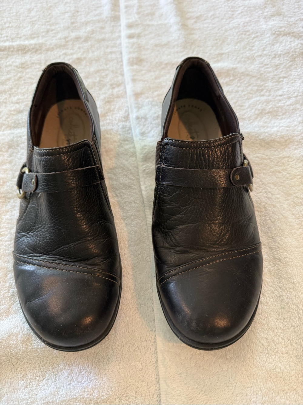 Clark's Women’s  Black Leather Slip-On Dress Shoes - size 10